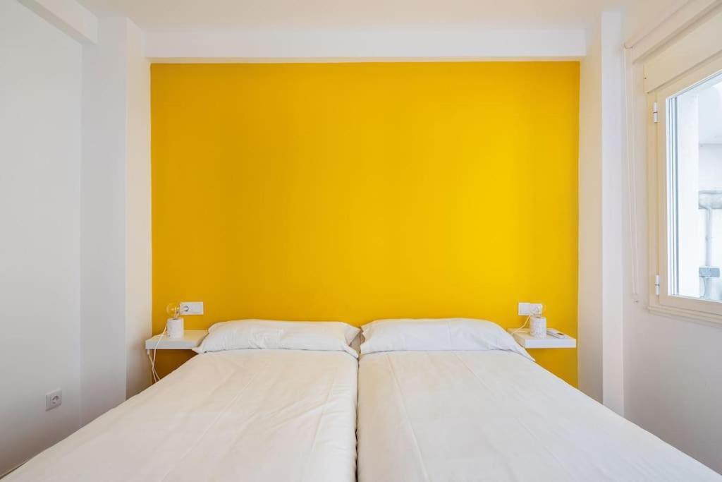 Iria Gardens Apartment Padrón Екстериор снимка